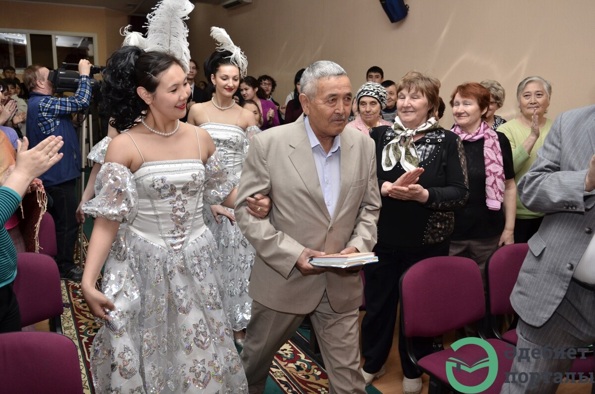 Завидую прогнозам мудрецов
