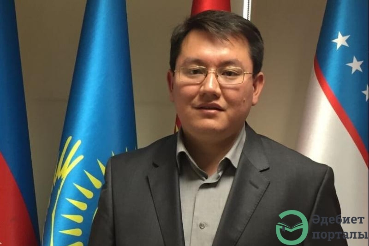 Мәлік Отарбаев: Тәржіма бойынша елімізде институционалды жүйе жоқ - adebiportal.kz
