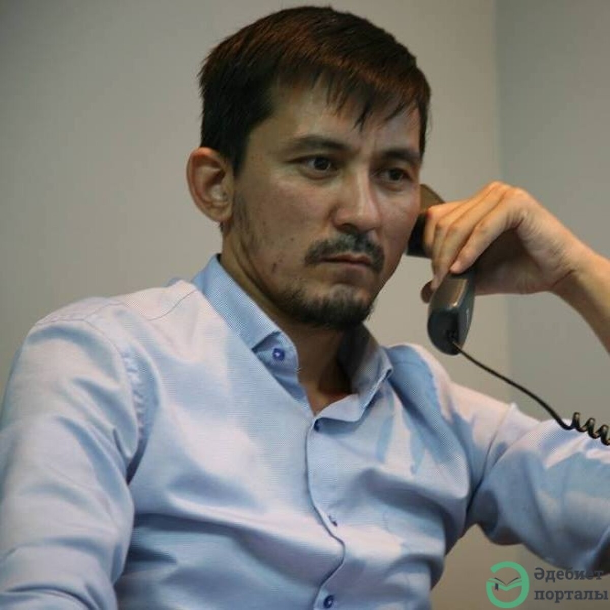 Қанат Тілеухан. Менің шешелерім - adebiportal.kz
