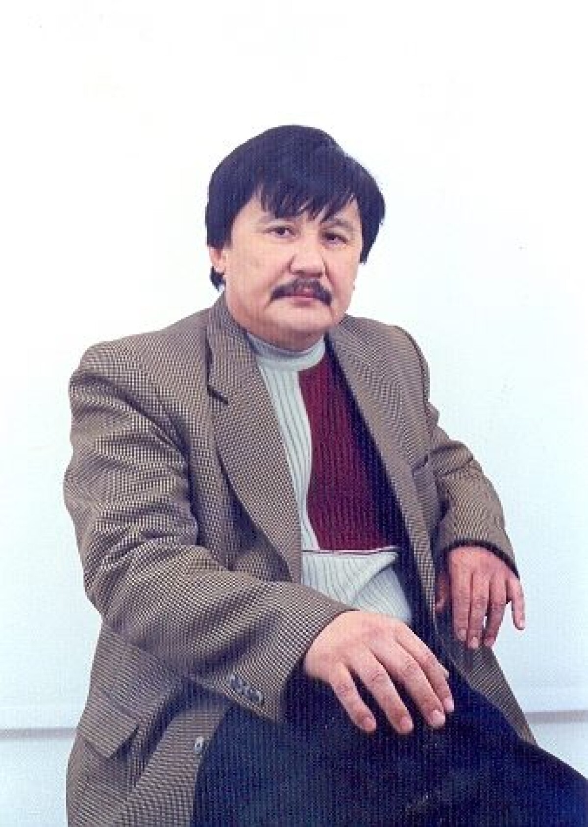  Көсемәлі Сәттібайұлы. Мархабаттың мақамы (эссе) - adebiportal.kz