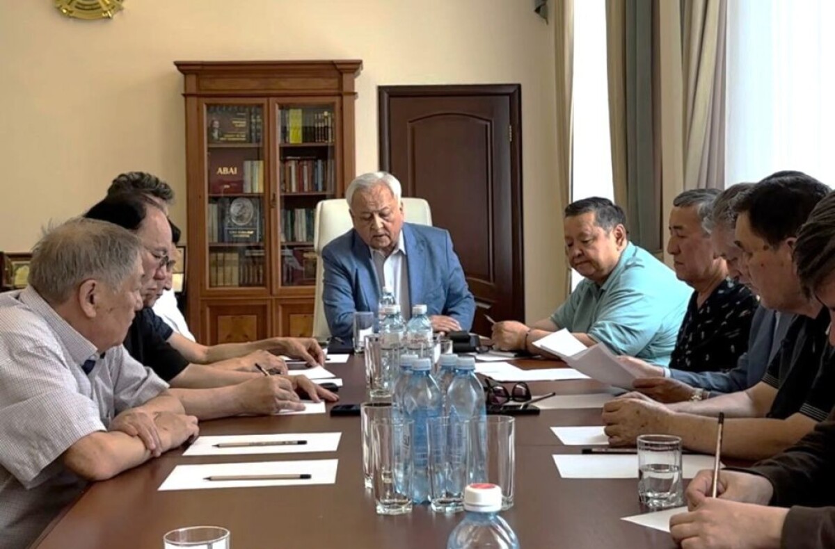 Союз писателей Казахстана принял резолюцию о поддержке детской литературы - adebiportal.kz