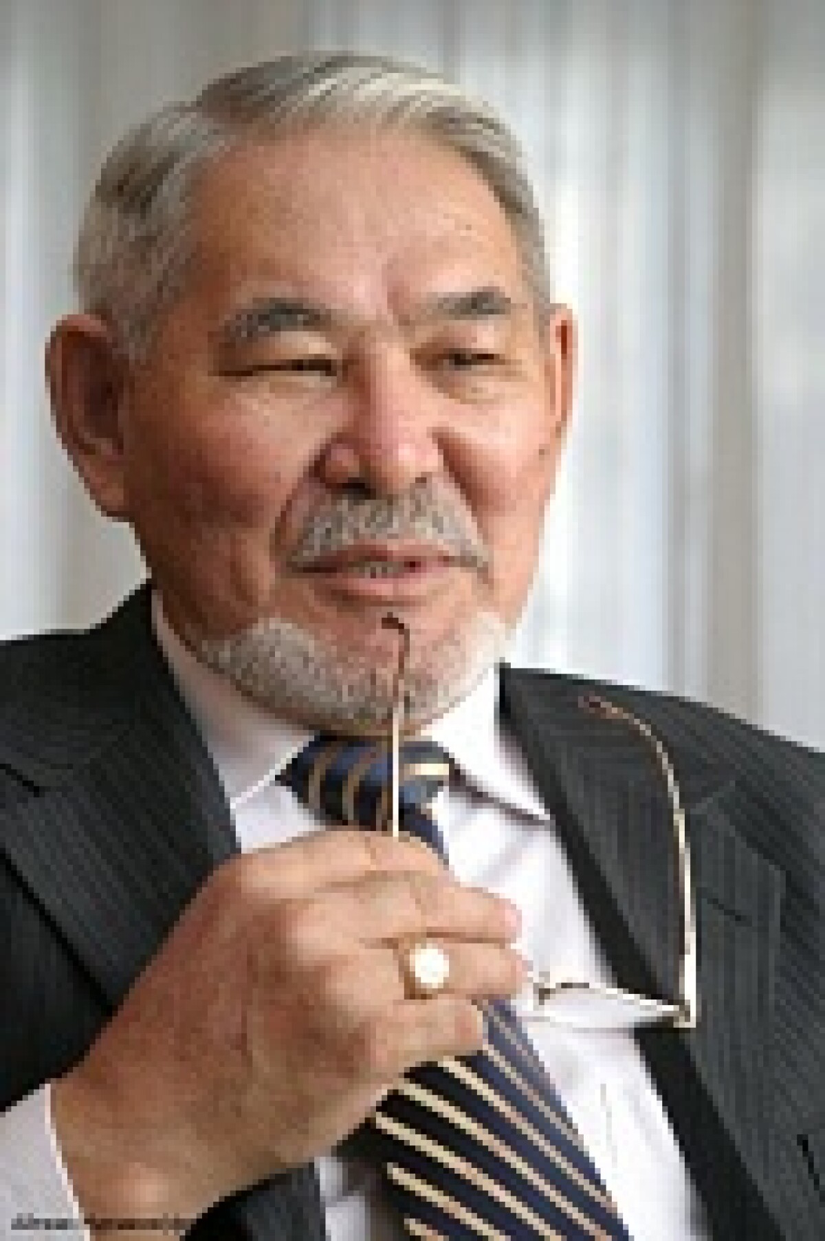 Кәдірбек Сегізбай: Әкеге тартқан ұл - adebiportal.kz