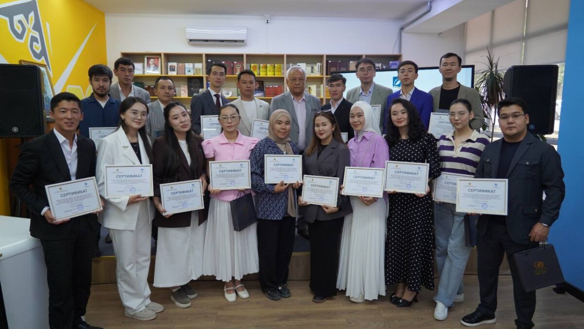 Әдеби шеберлік мектебінің қорытынды шарасы өтті - adebiportal.kz