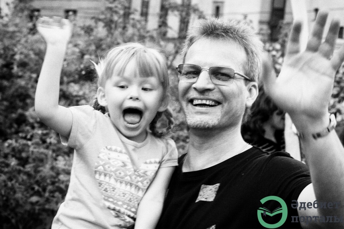 Andrey Sen-Senkov: "Creativity saves from chaos" - adebiportal.kz