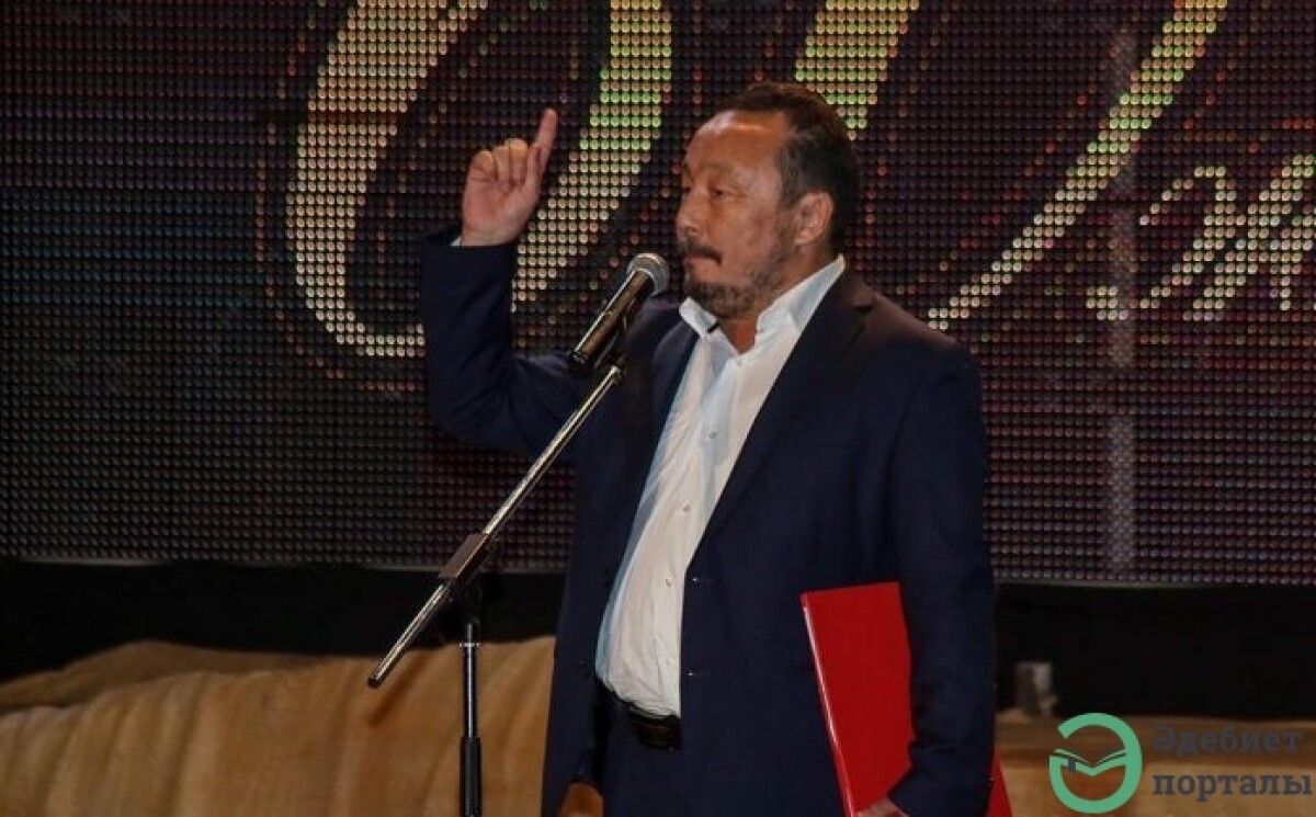 Светқали Нұржан. Көш алмасып жатқандай Екі Ғалам - adebiportal.kz