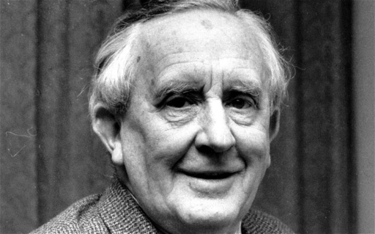 Beowulf, translated by JRR Tolkien, review - adebiportal.kz