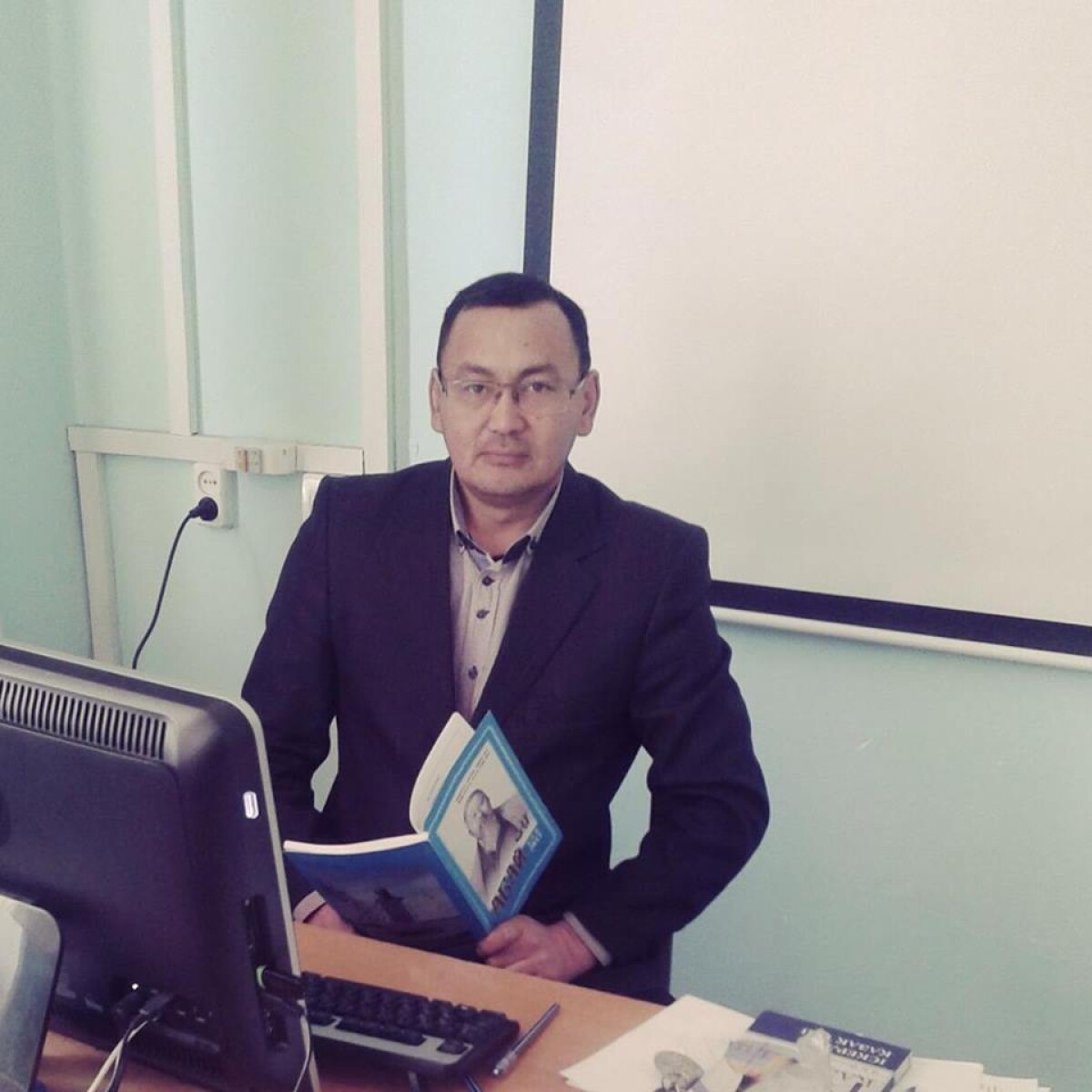 Нұрлан Балқаш. Сіз ойлағаннан әлдеқайда биік - adebiportal.kz