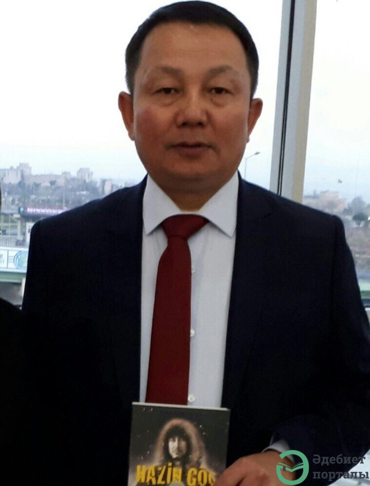  Жәди Шәкенұлы: Ұлт әдебиеті үшін қайғырамын... - adebiportal.kz