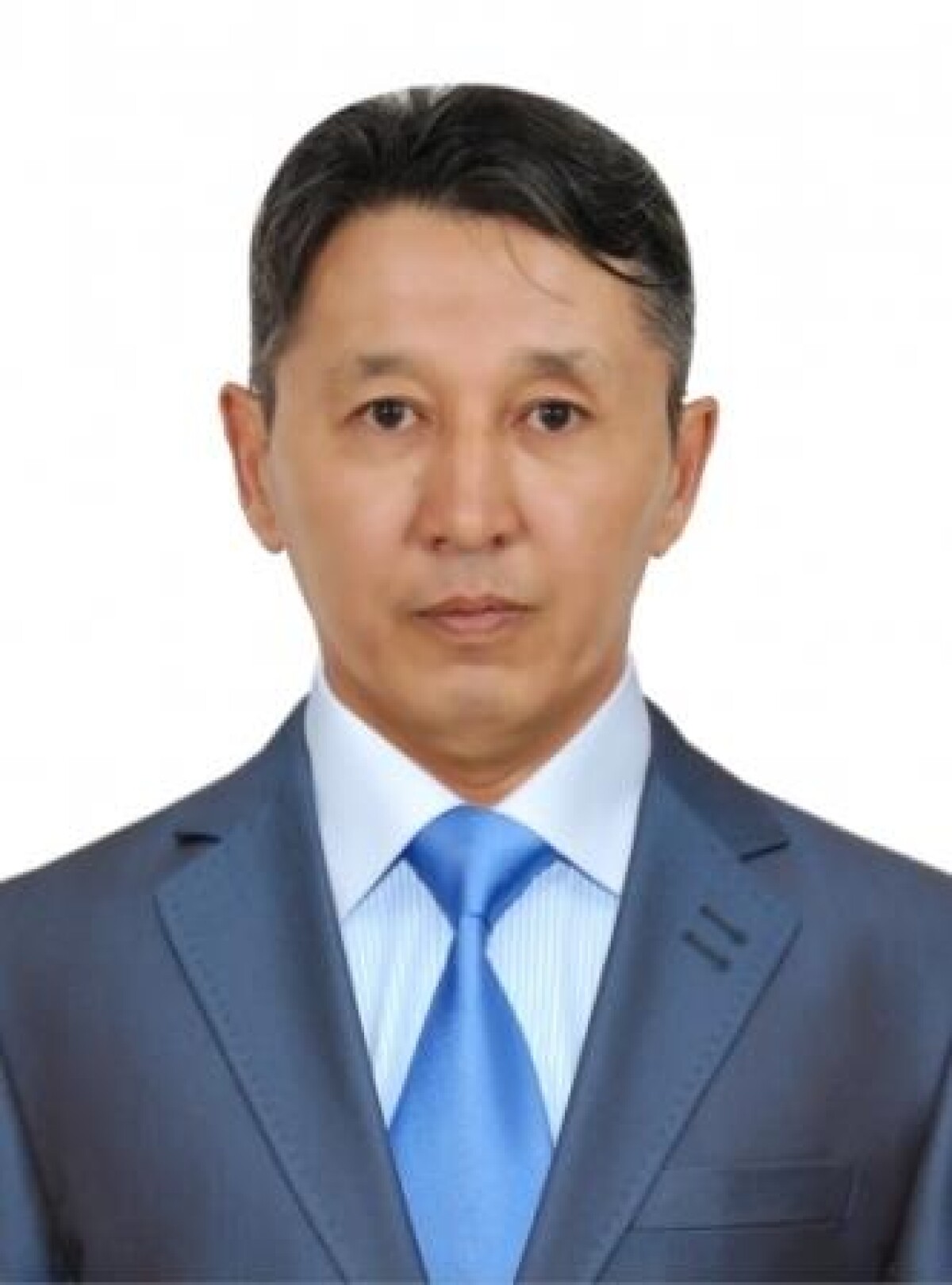 Әбіл-Серік Әбілқасымұлы: "Қанаты күйген әдемі әдеби көбелек" - adebiportal.kz