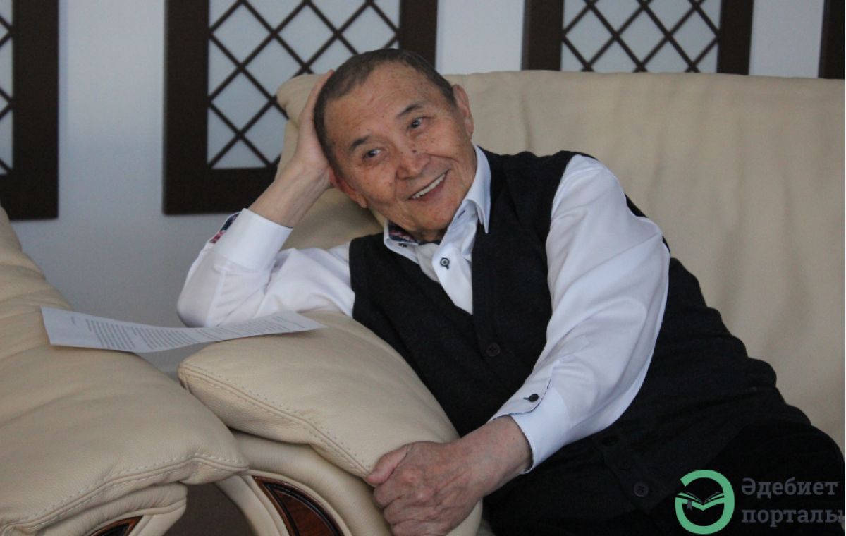 Әкім Тарази.  Күлтәй жеңешем мен Александр Солженицын - adebiportal.kz