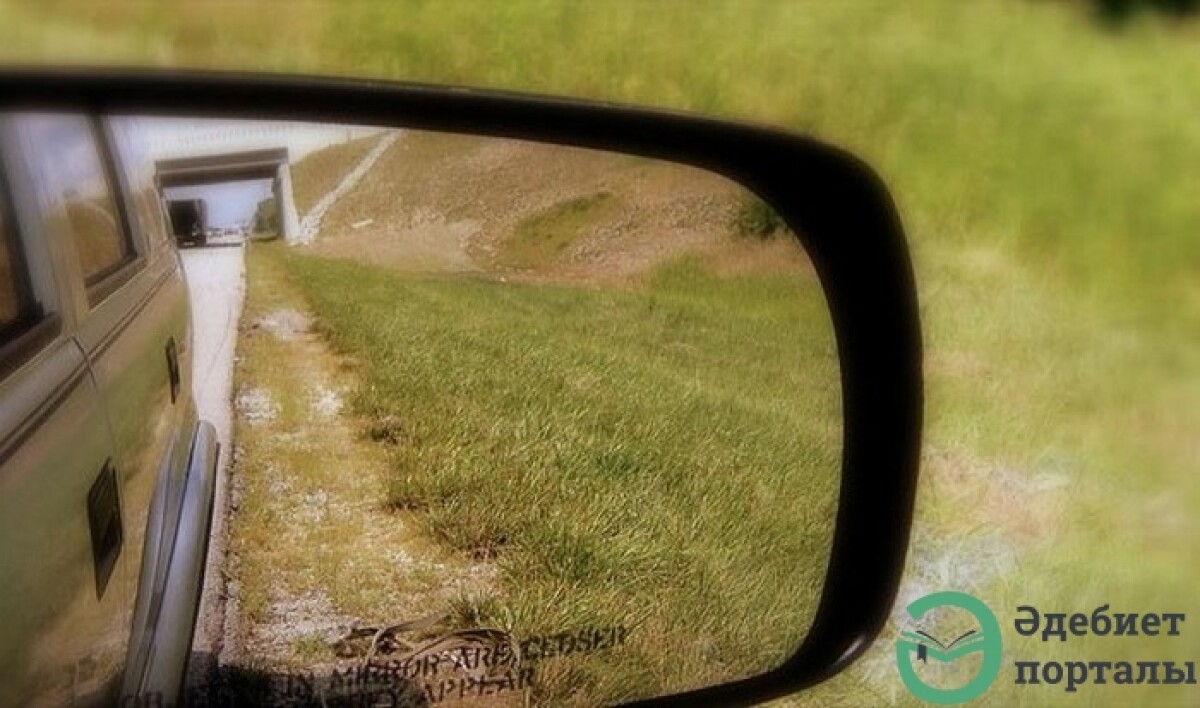 Ықылас Ожайұлы. Хиндсайт қателігі - adebiportal.kz