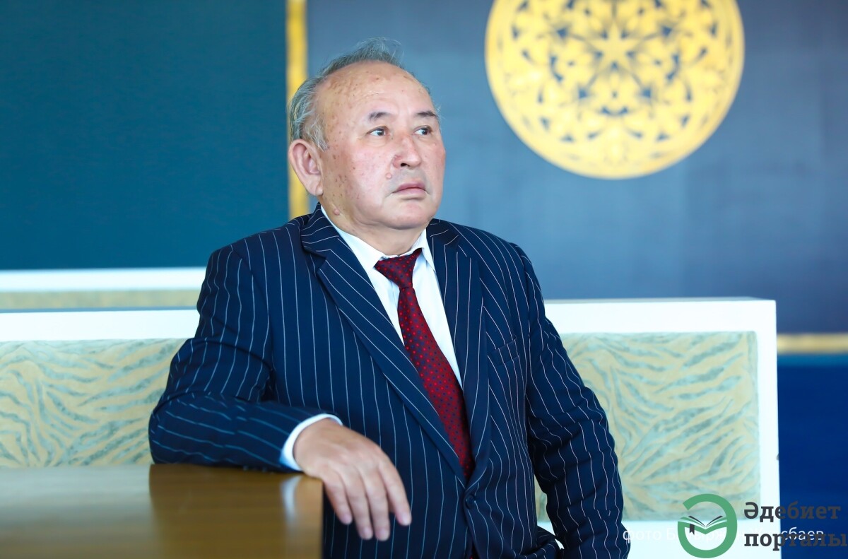 Несіпбек Айтұлы: Өлеңнің қазынасы кеудем менің - adebiportal.kz