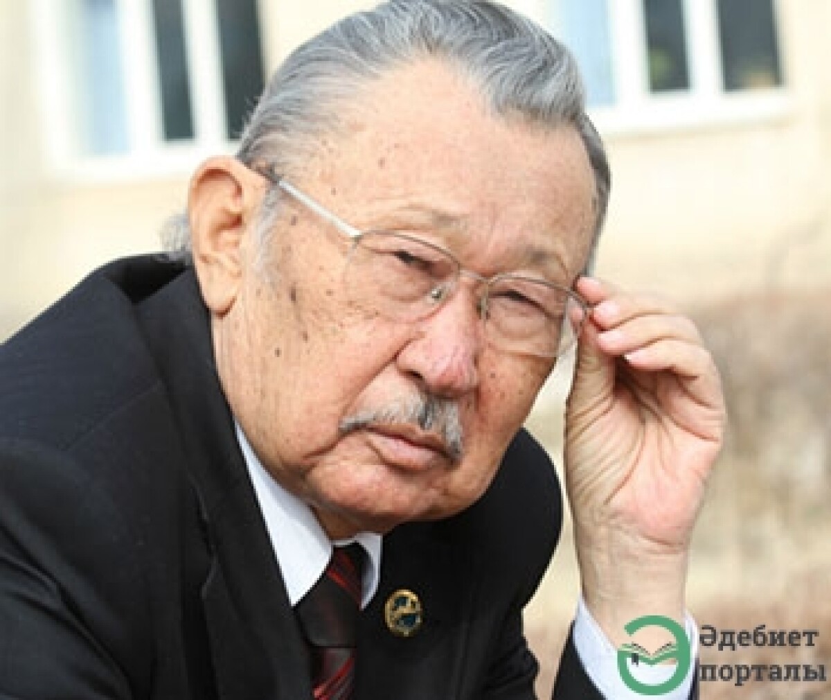 Белгілі қаламгер Арғынбай Бекбосын дүниеден өтті - adebiportal.kz