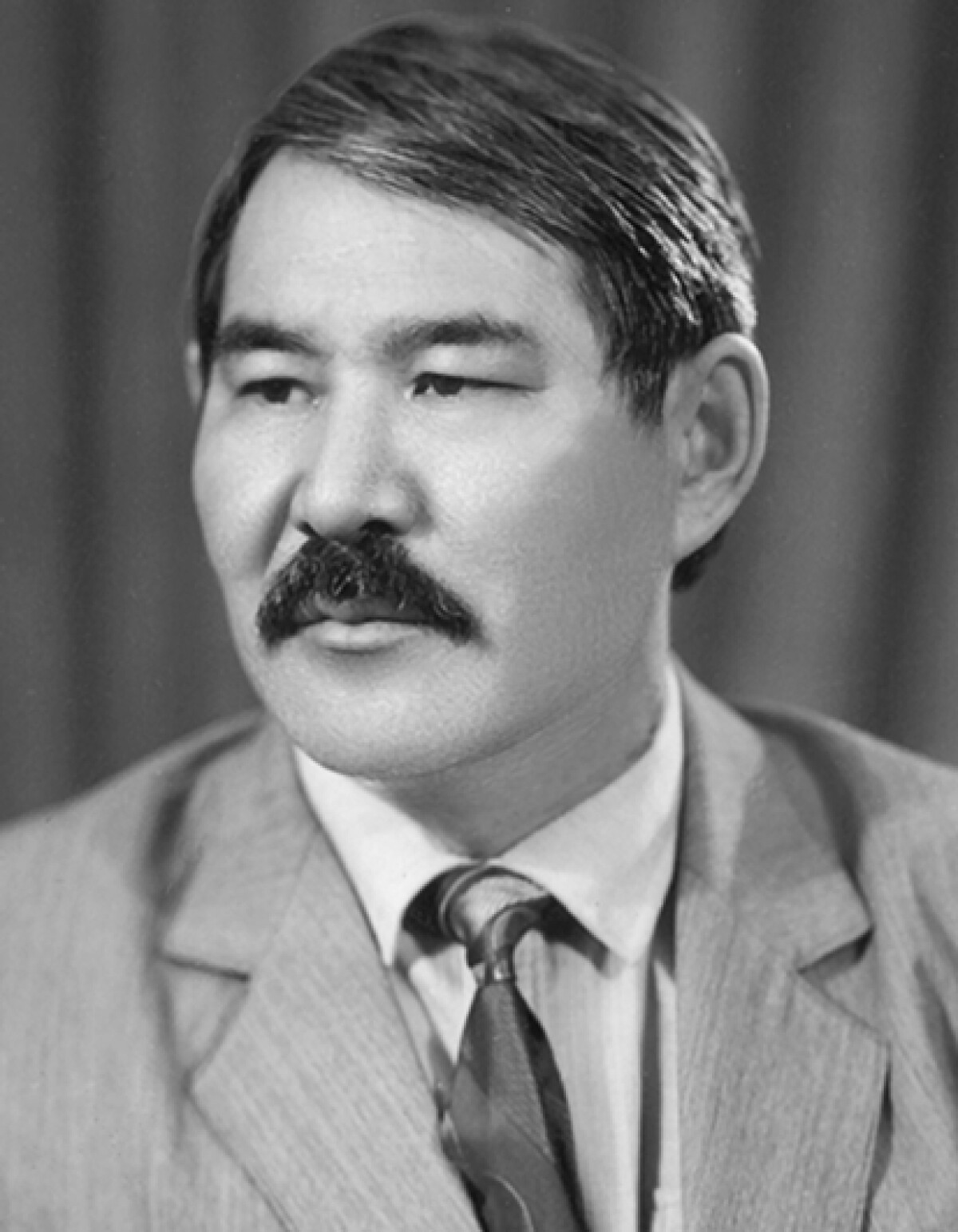 Кәдірбек Сегізбай: Терегің құламасын де - adebiportal.kz
