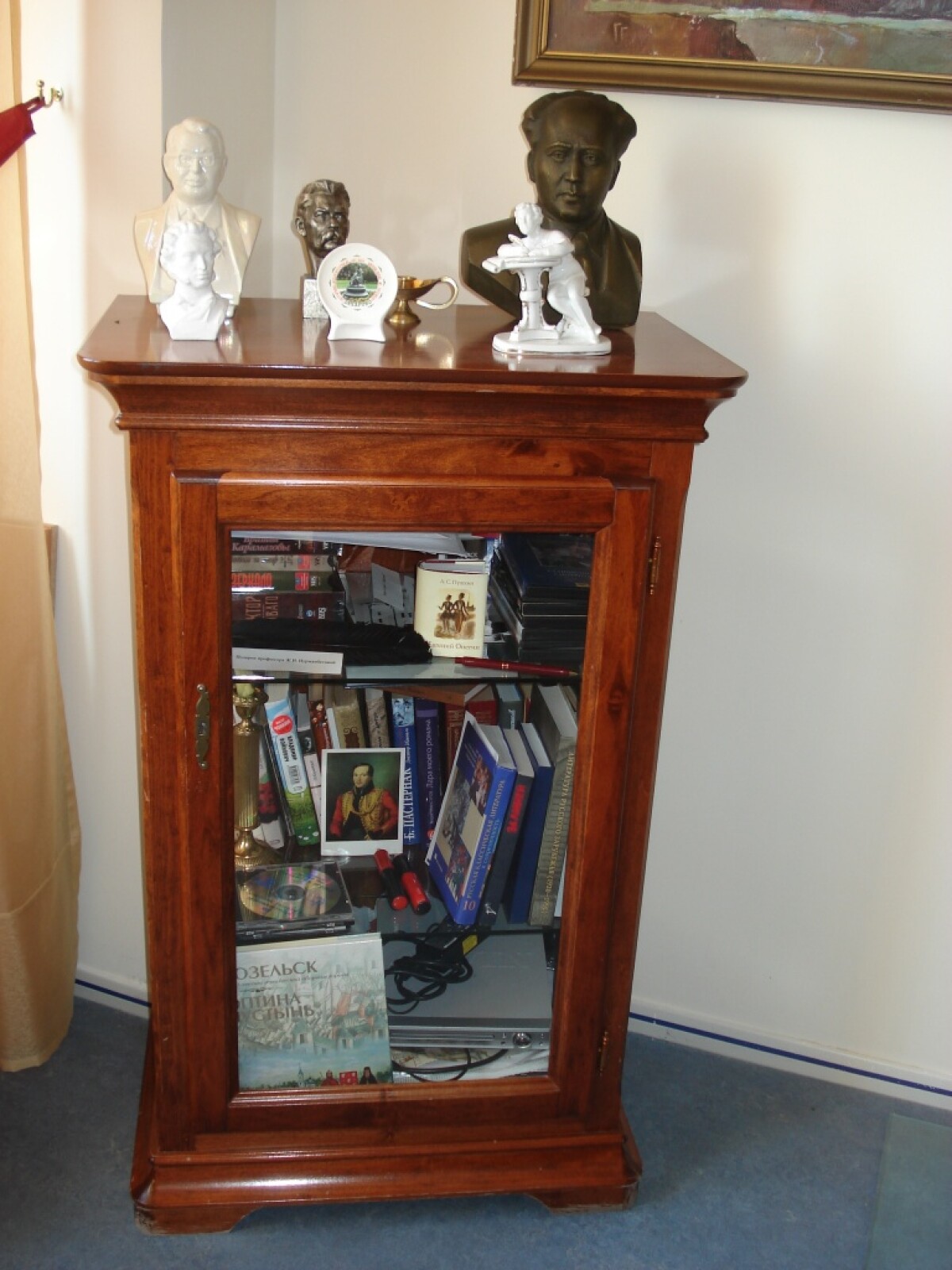 Pushkin living room at Eurasian National University named after Leo Nikolaevich Gumilyov - adebiportal.kz
