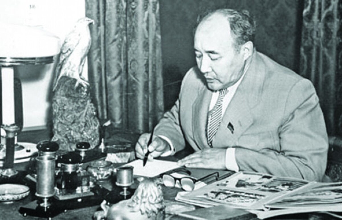 Дмитрий Снегин. Венок абаевских сонетов - adebiportal.kz