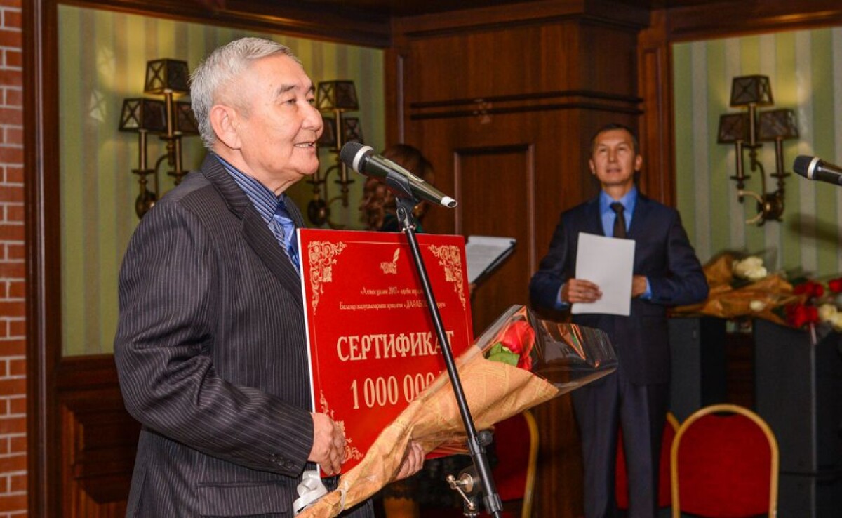 Төкен Әлжантегі. Бабаларымыз мына дүниені өмір деп асқақтатпаған - adebiportal.kz