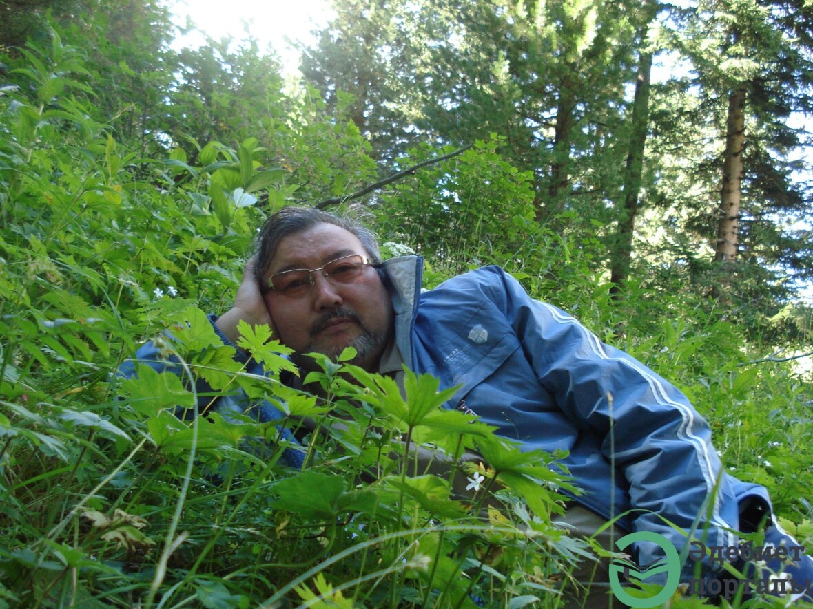 Фотографий из жизни Улыкбека Есдаулета - фото 5 - adebiportal.kz