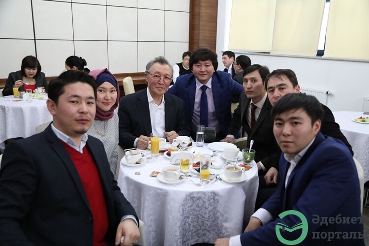 Фоторепортаж с презентации новой версии Литературного портала - фото 18 - adebiportal.kz