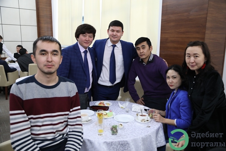 Фоторепортаж с презентации новой версии Литературного портала - фото 16 - adebiportal.kz