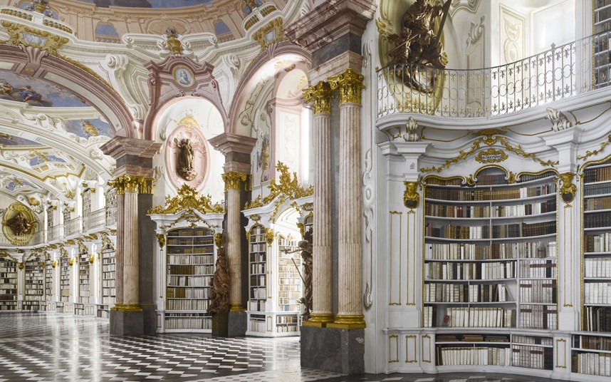 The most spectacular libraries in the world - фото 7 - adebiportal.kz