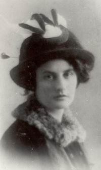 86052830_4514961_Olga_Nik__Visotskaya.jpg