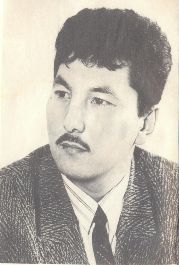Әділбек 1994ж.jpg